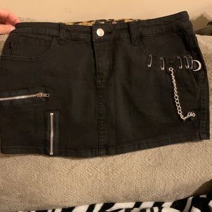 Royal Bones black mini skirt (medium)